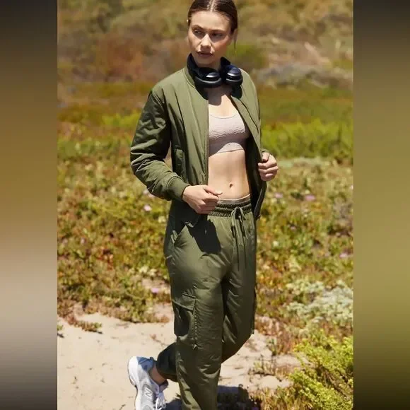 NWT Anthropologie The Upside KITA BOMBER JACKET GREEN - Picture 4 of 5